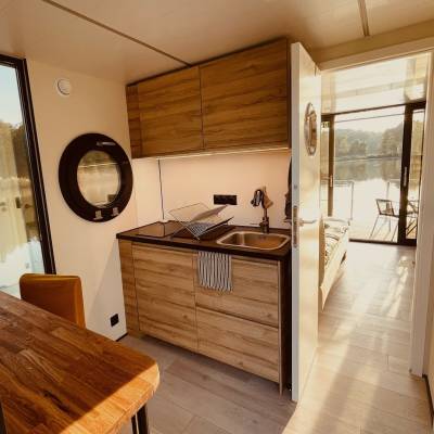 houseboat galley